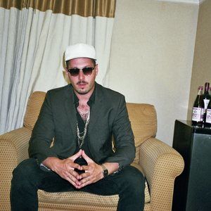 Meet your Posher, Zach